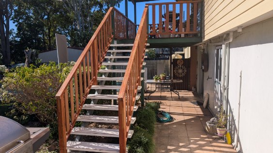 Custom staircase with balustrade